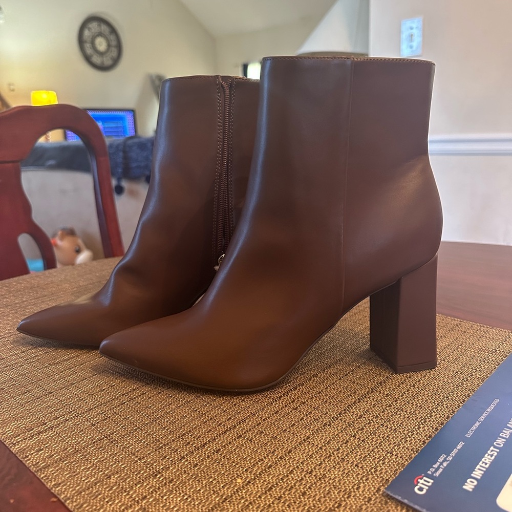 Nine West bootie